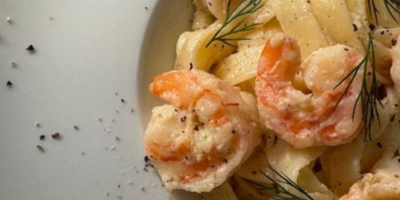 FETTUCCINE DE CAMARÕES AO LIMONE